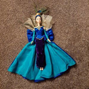 Vintage 1998 The Peacock Barbie Doll #19365 1st in Birds of Beauty Collection